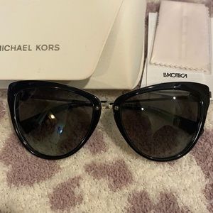 Michael Kors MK 6039 Abela Ii Sunglasses Black